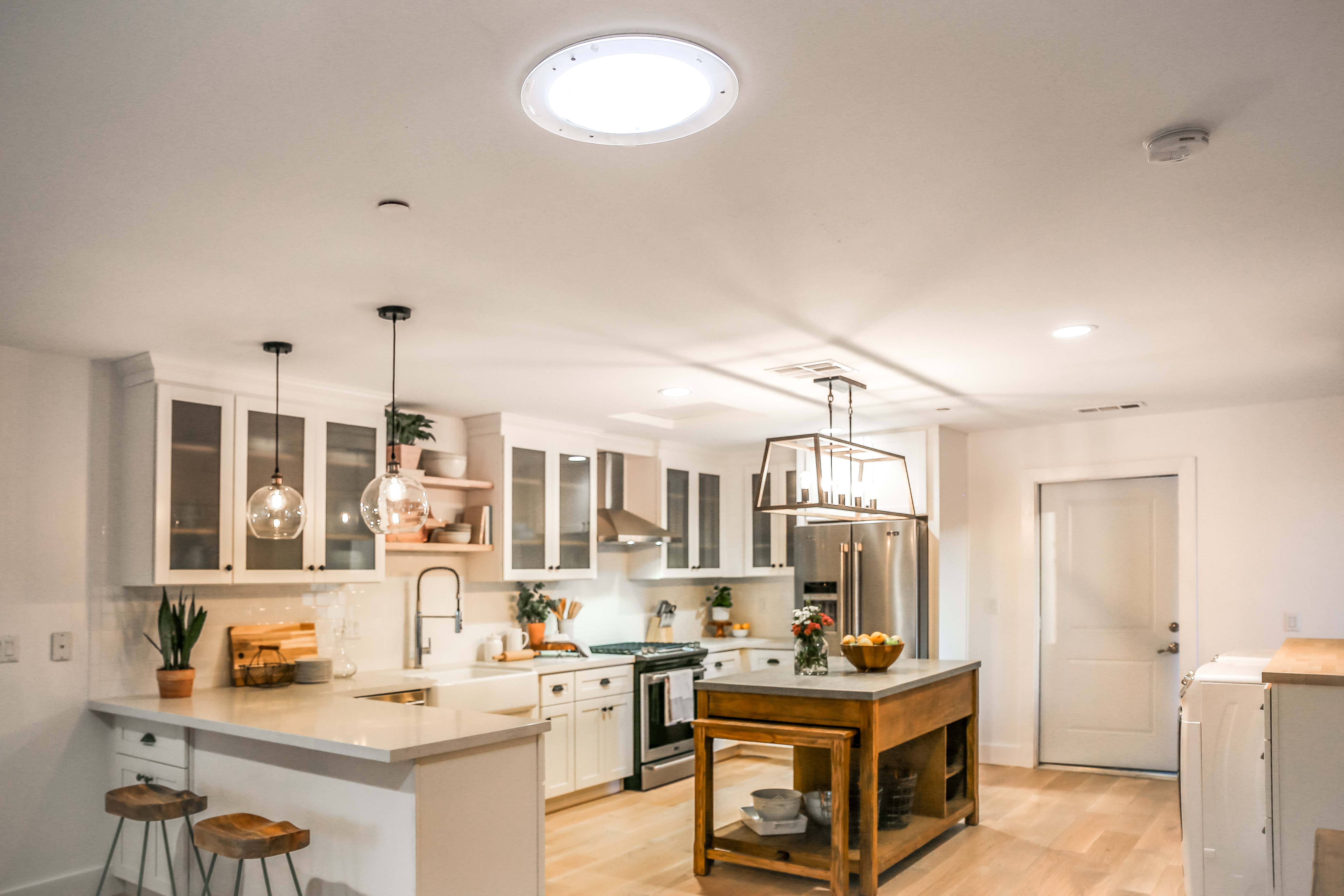 HGTV EMHE kitchen 1 hig res exp 03 15 2021 1